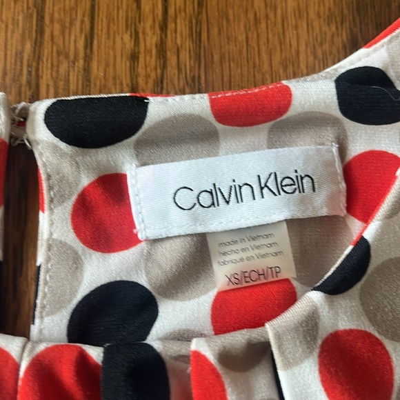 Polka Dot Sleeveless Top - Red, Black, and Cream - Picture 7 of 10